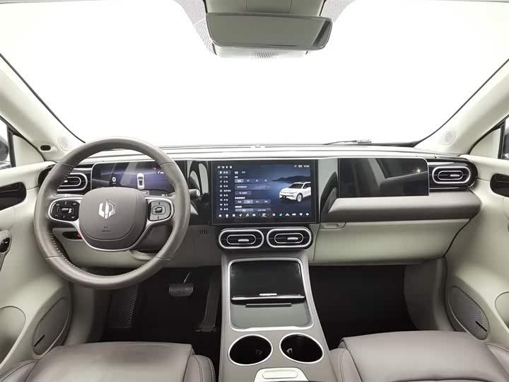 Фото 5 - Leapmotor C11