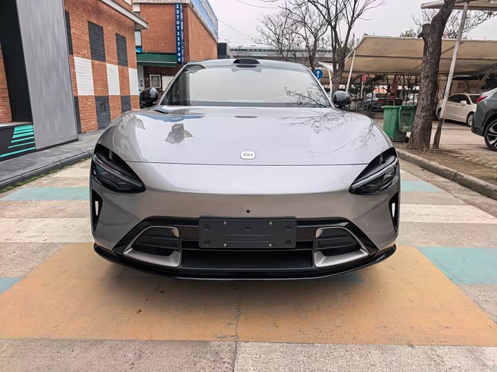 Фото 2 - Xiaomi YU7