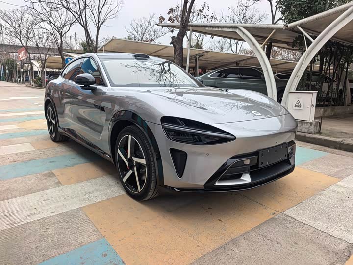 Фото 3 - Xiaomi YU7