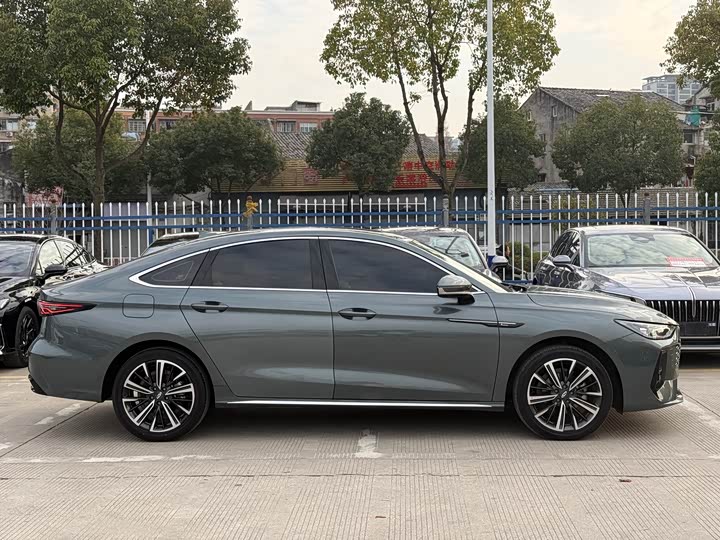 Фото 7 - Chery Arrizo 8 Pro