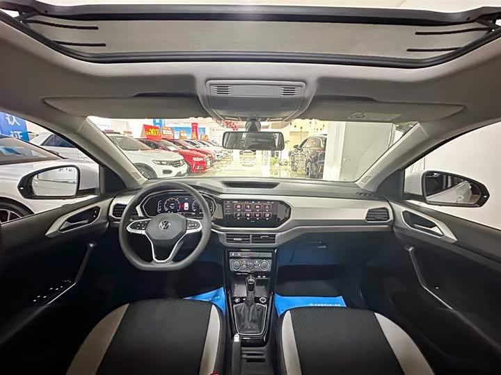 Фото 7 - Volkswagen Tacqua