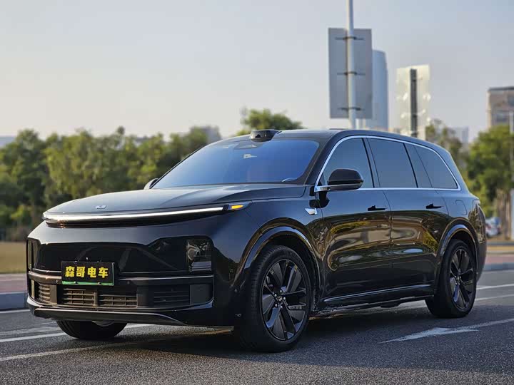 Фото 1 - LiXiang L9