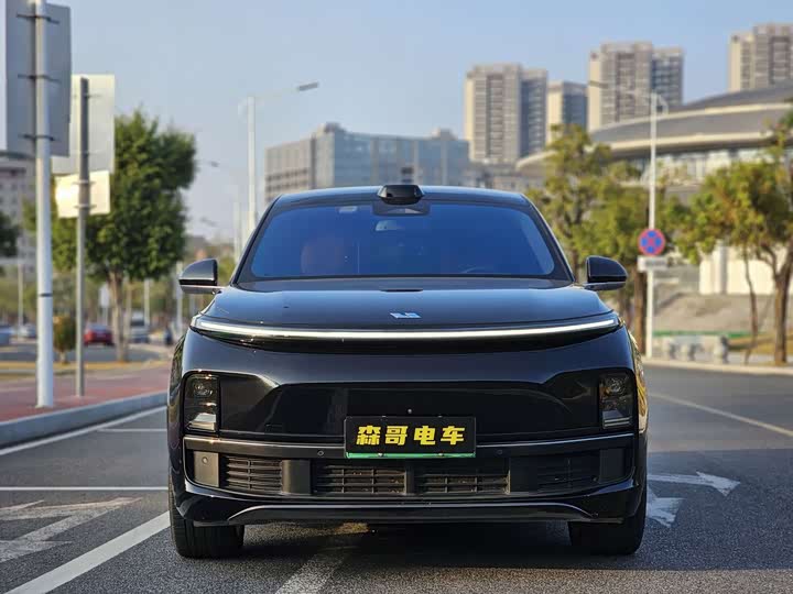 Фото 2 - LiXiang L9