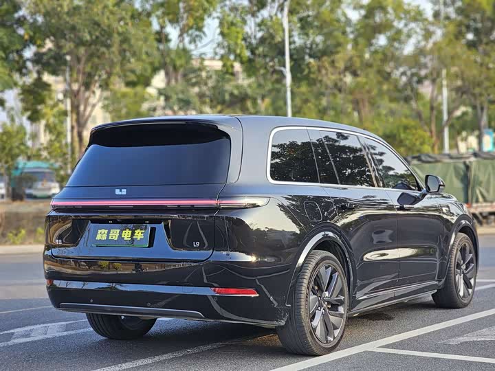 Фото 6 - LiXiang L9