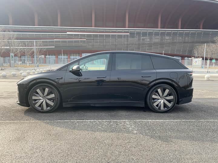 Фото 9 - LiXiang i6