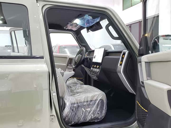 Фото 8 - Chery iCar V23