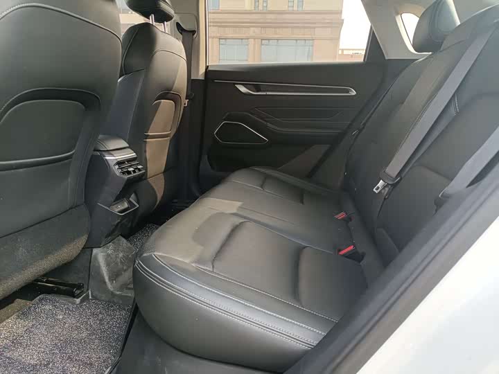 Фото 5 - Geely Emgrand