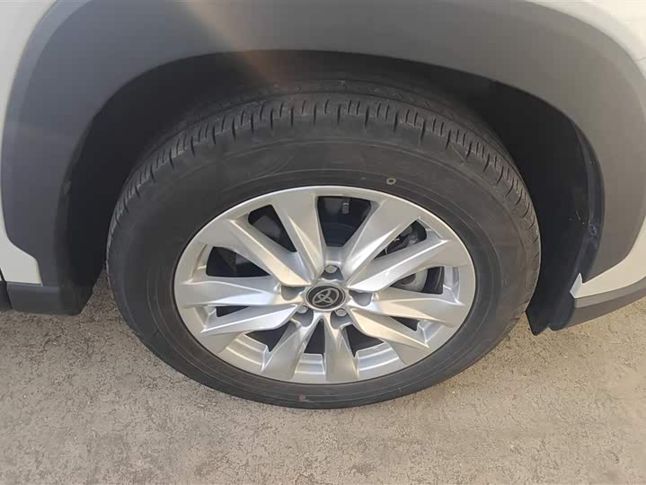 Фото 6 - Toyota Corolla Cross