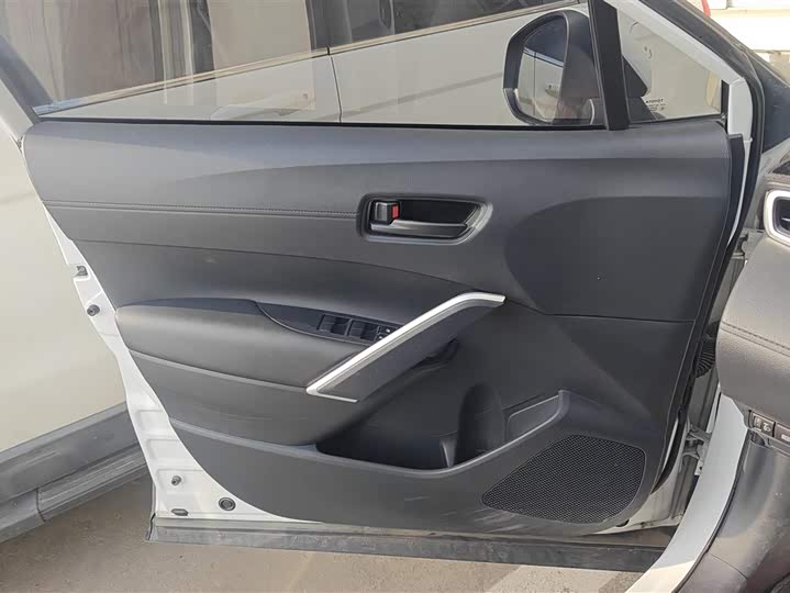 Фото 7 - Toyota Corolla Cross