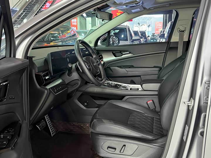 Фото 9 - Kia Sportage