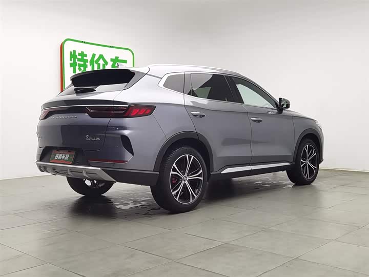 Фото 2 - BYD Song Plus