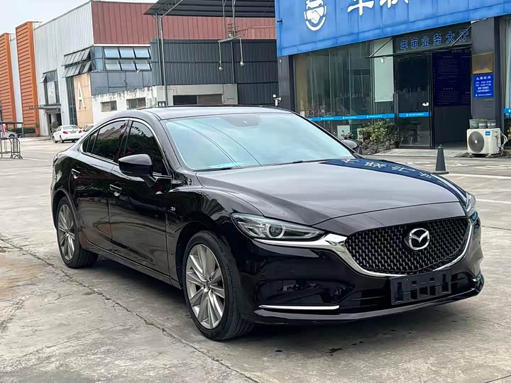 Фото 3 - Mazda Atenza