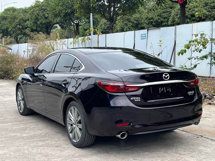 Фото 4 - Mazda Atenza