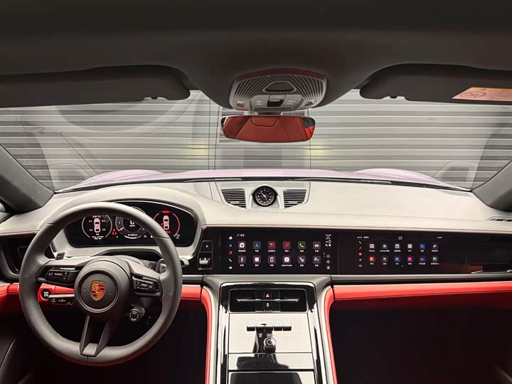 Фото 6 - Porsche Panamera