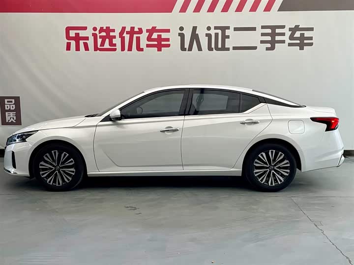 Фото 3 - Nissan Teana