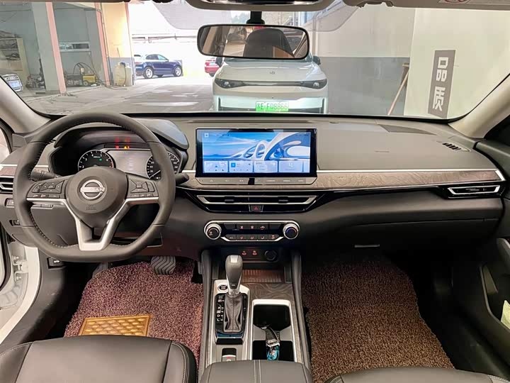 Фото 8 - Nissan Teana