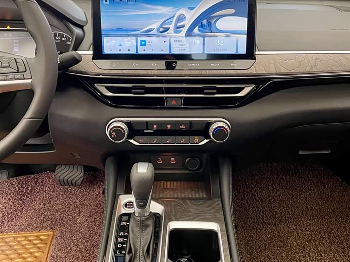 Фото 9 - Nissan Teana