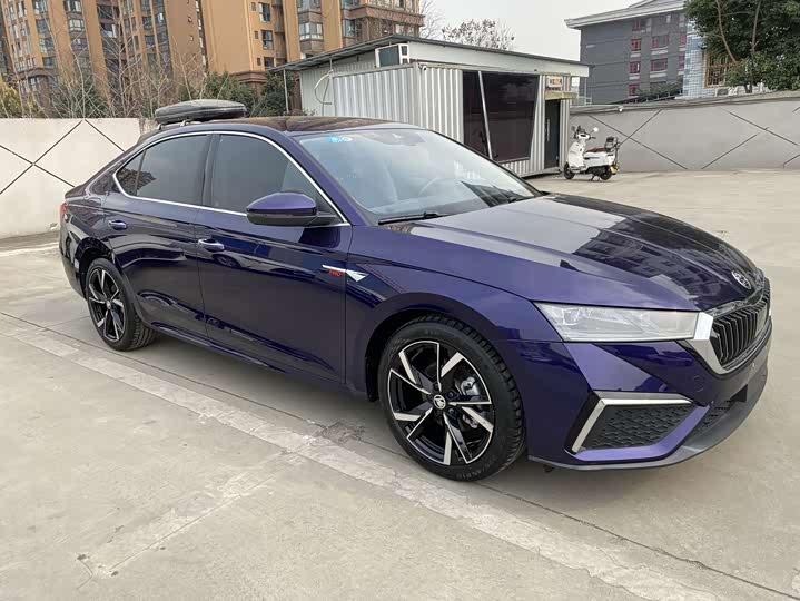 Фото 3 - Skoda Octavia Pro