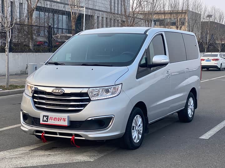 Фото 1 - JAC Refine M3