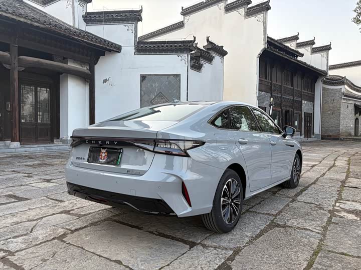 Фото 6 - Chery Fulwin A8