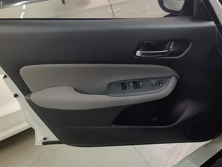 Фото 7 - Honda Life