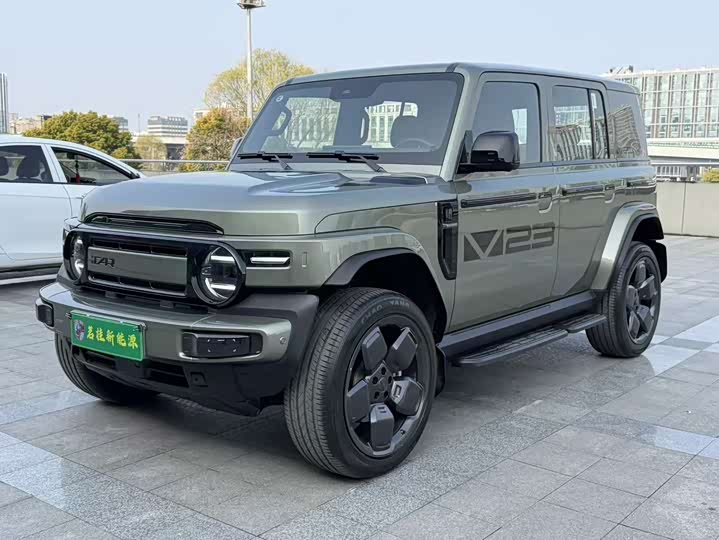 Фото 1 - Chery iCar V23