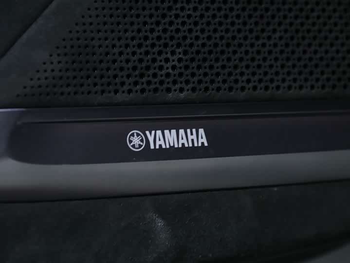 Фото 8 - Zeekr 001 FR