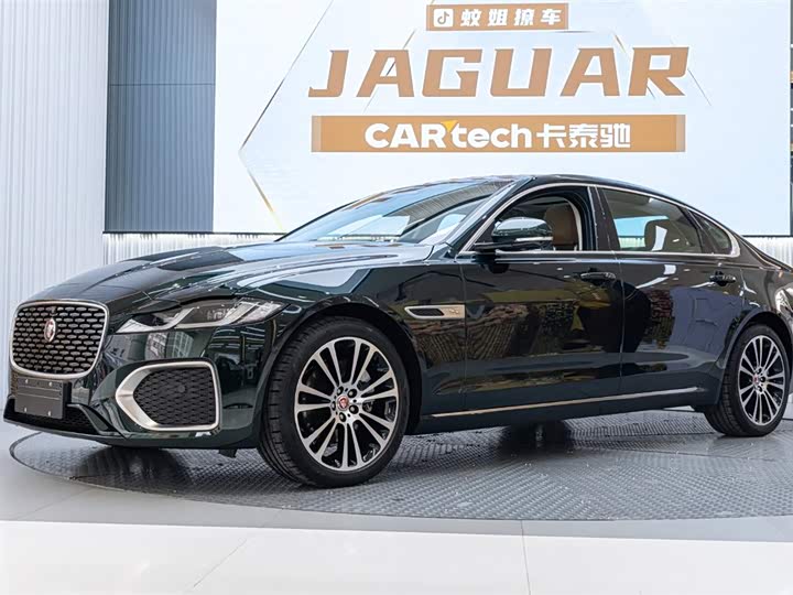 Фото 4 - Jaguar XF L