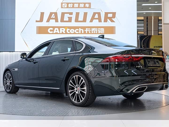 Фото 6 - Jaguar XF L