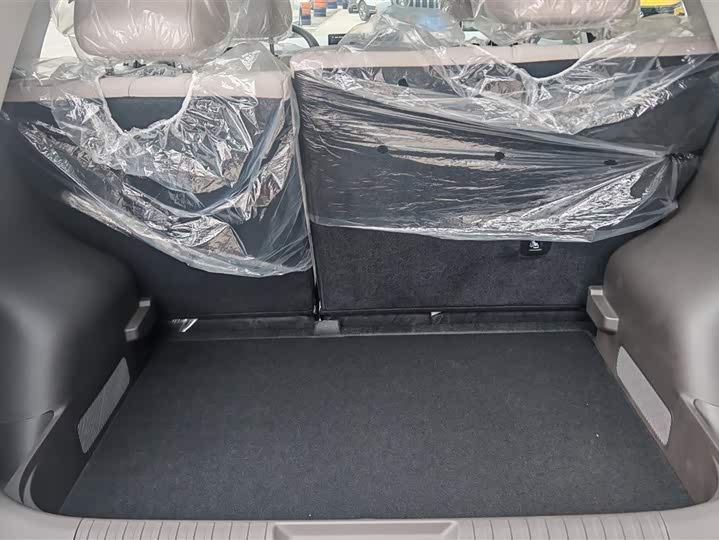 Фото 4 - GAC Aion UT