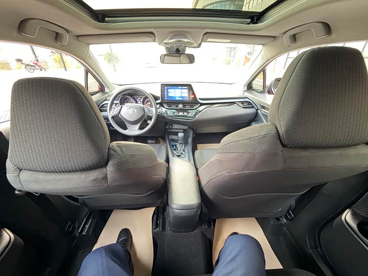 Фото 7 - Toyota Izoa