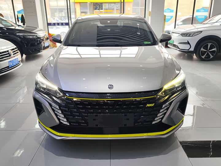 Фото 2 - Dongfeng Aeolus Yixuan Max