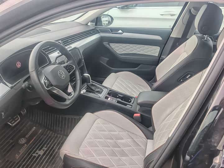 Фото 7 - Volkswagen Magotan