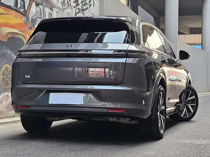 Фото 2 - LiXiang L7