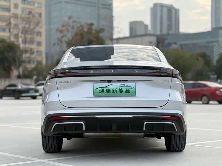 Фото 5 - Geely Galaxy L6