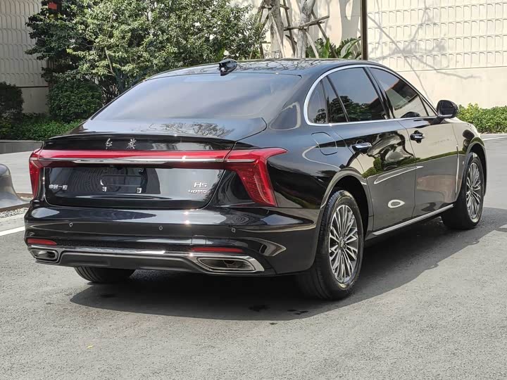 Фото 5 - Hongqi H5