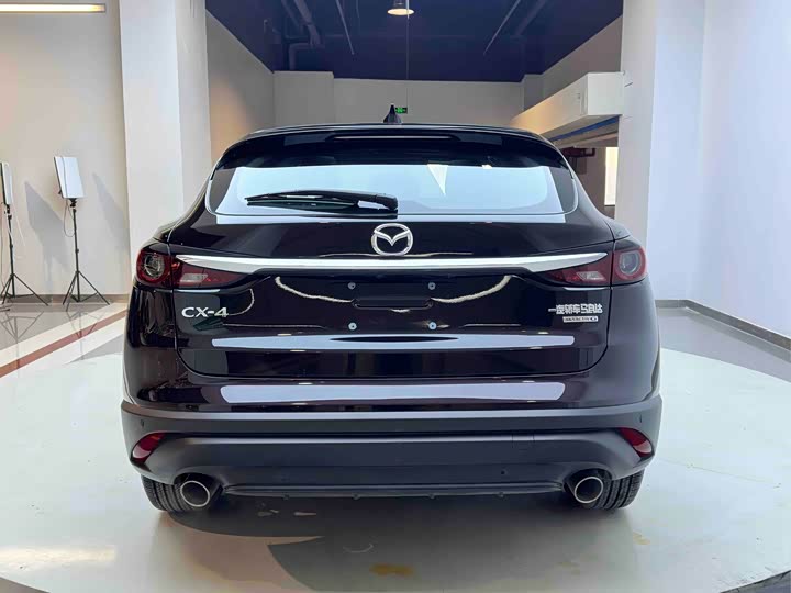 Фото 5 - Mazda CX-4