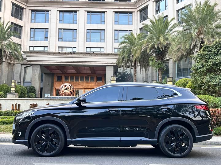 Фото 4 - BYD Song Plus Hybrid/EV