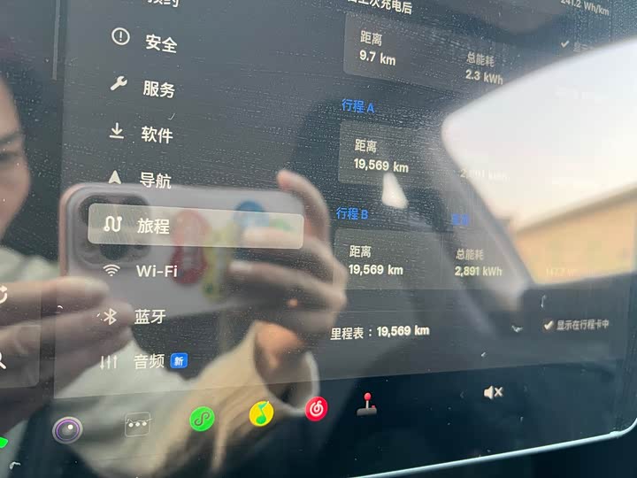 Фото 6 - Tesla Model Y