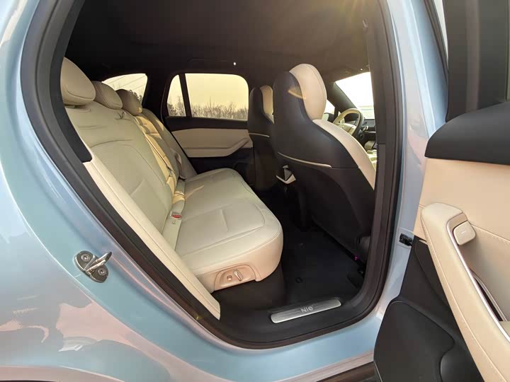 Фото 8 - Nio ES6