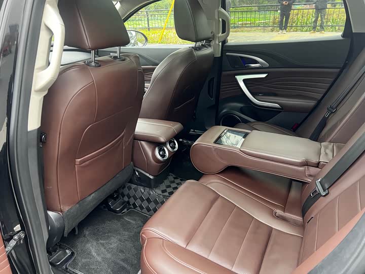 Фото 5 - Wey VV7