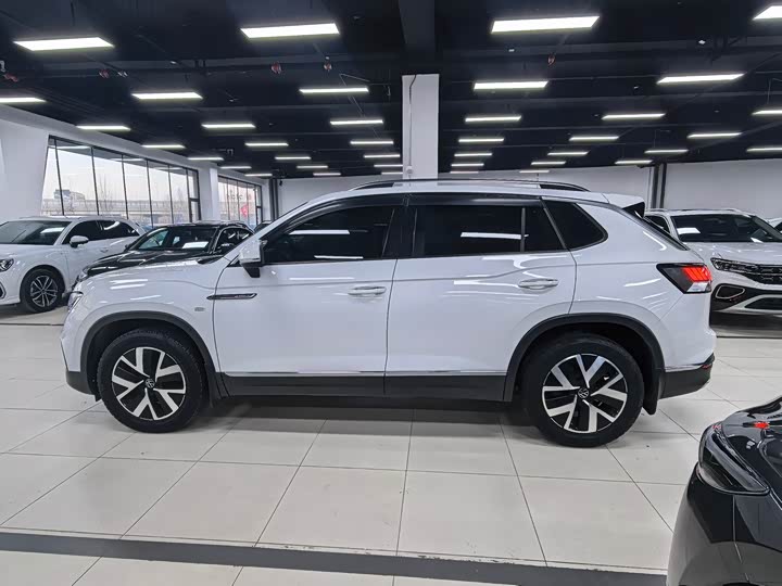 Фото 5 - Volkswagen Tayron