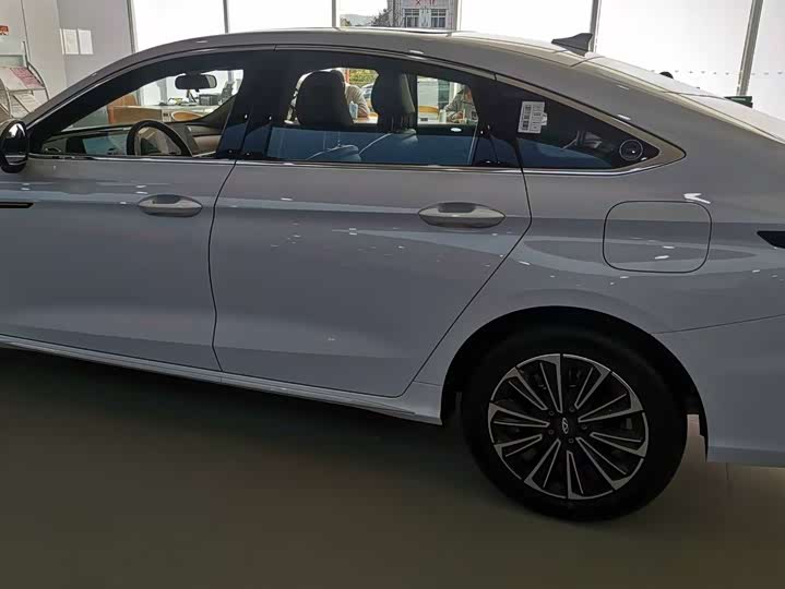 Фото 3 - Chery Fulwin A8