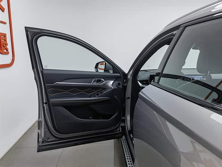 Фото 8 - Haval F7 (Monster)