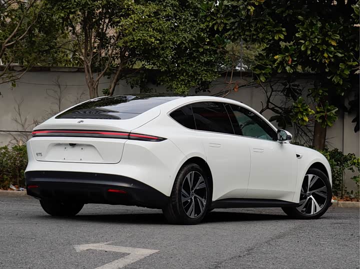 Фото 4 - Nio ET5