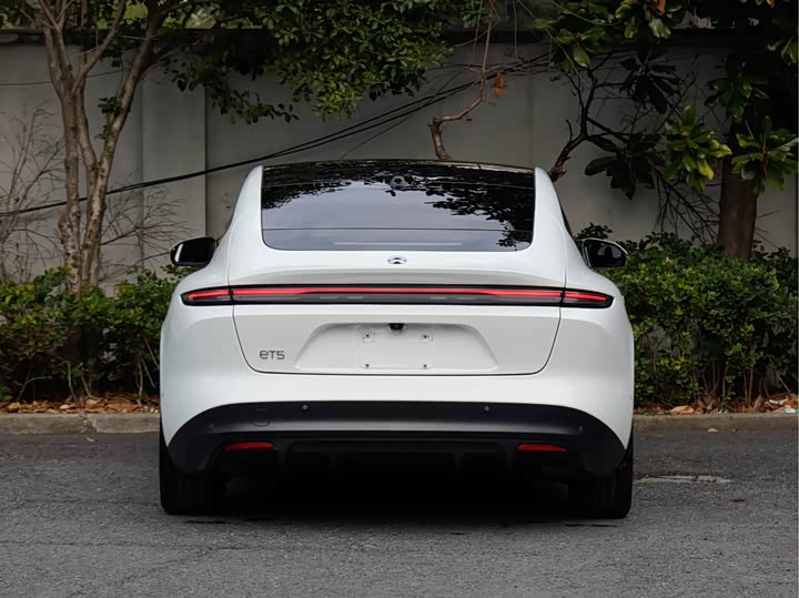 Фото 5 - Nio ET5