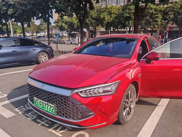 Фото 1 - BYD Qin Plus