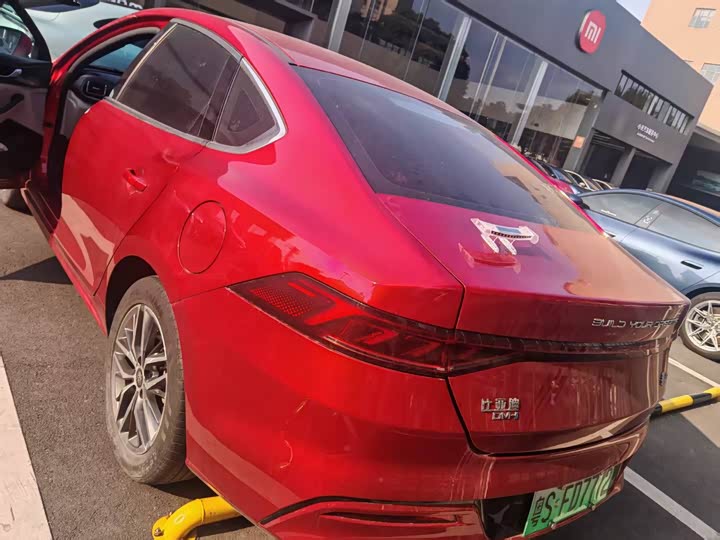 Фото 3 - BYD Qin Plus