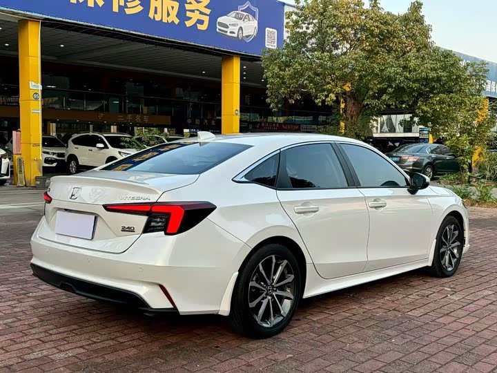 Фото 7 - Honda Integra