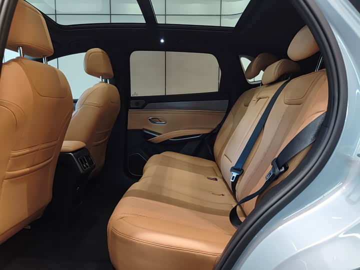 Фото 6 - BYD Song L DM-i Hybrid